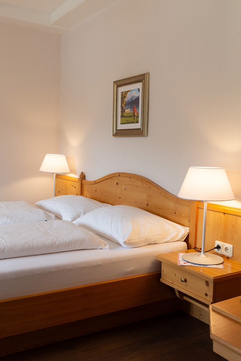 Zimmer - Hotel Gasthof Falkenstein - Ried/Wolfgangsee/Salzkammergut © MORI Fotografie