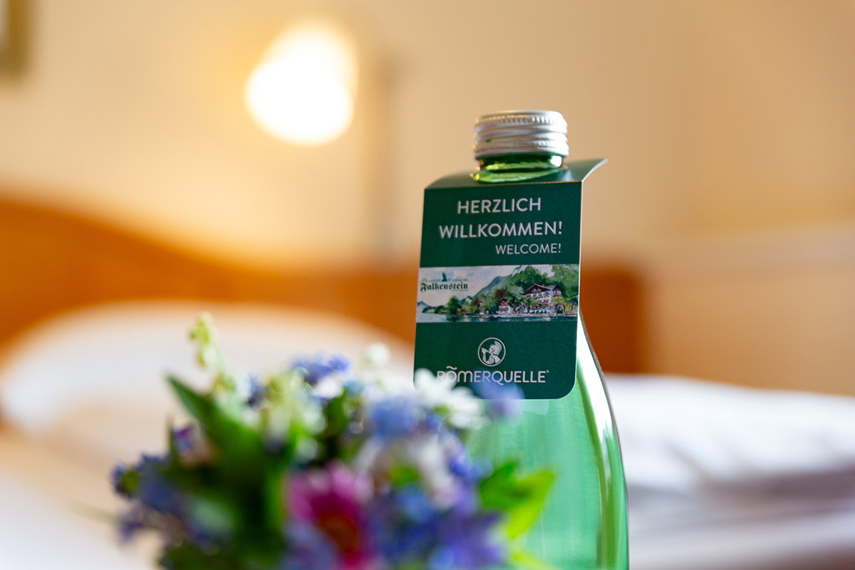 Zimmer - Hotel Gasthof Falkenstein - Ried/Wolfgangsee/Salzkammergut © MORI Fotografie